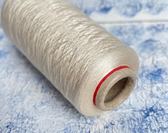 100% Seide Garn auf Kone Lace Garne für Handstricken Maschinenstricken Häkeln Weben Farbe milk 100g/5000m (2/100NM)