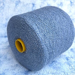 100% Cashmere lace yarn Machine Knitting Hand knitting Crochet Weaving Todd&Duncan 2/28 1400m/100g (1531yd/3.52oz) Color LIGHT BLUE Floss