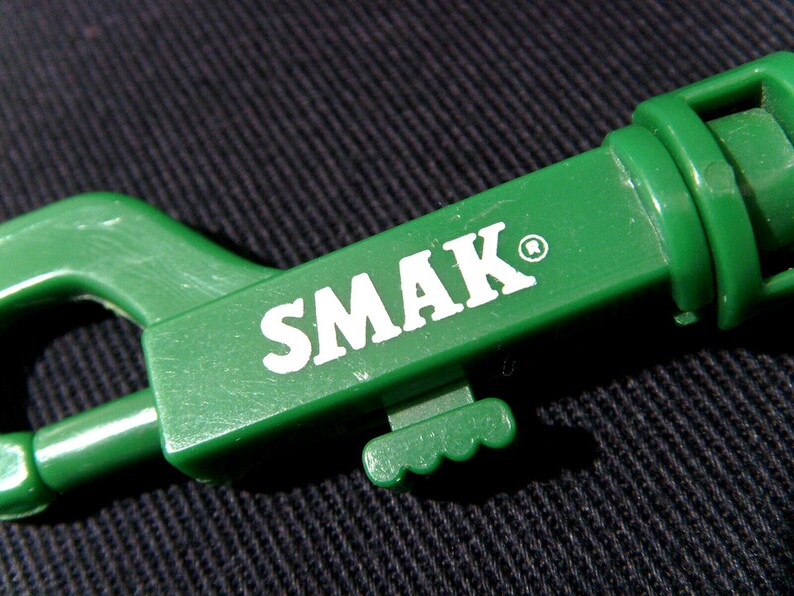 Retro jaren 1980 zeldzame SMAK Jeans echte originele groene plastic sleutelhanger niet Pepe Vintage afbeelding 3