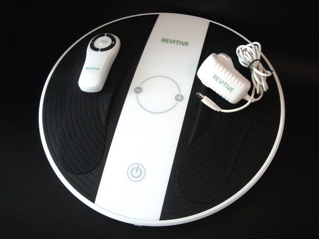 REVITIVE CIRCULATION BOOSTER Model 5572AQ With Remote Control and ...