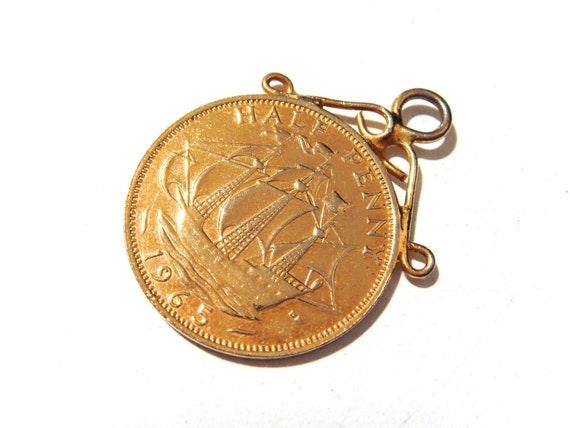 Vinatge 1965 Gold Plated HALF PENNY Coin Necklace… - image 4