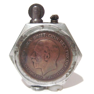 Genuine WW2 Aluminium And Copper Coin Trench Art Petrol Lighter Working Order Missing Snuffer