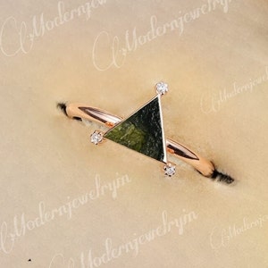 Moldavite Ring, Moldavite Ring, Unique Moldavite Ring, meteorite ring, Authentic Moldavite, Handmade Ring, Christmas gift, Silver Ring