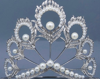 Mikimoto Crown Miss Universe pearls crown