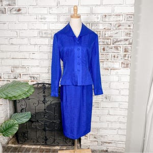 Vintage 90s Adrianna Papell Cobalt Blue Silk Two Piece Skirt Suit Set 6