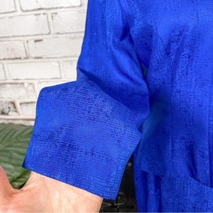 Vintage 90s Adrianna Papell Cobalt Blue Silk Two Piece Skirt Suit Set 6 image 3