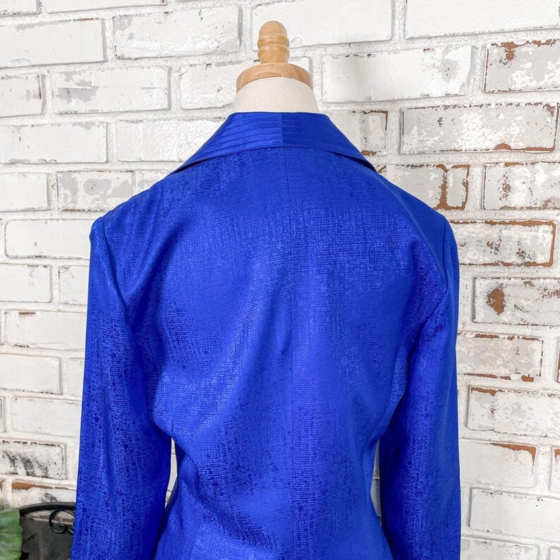 Vintage 90s Adrianna Papell Cobalt Blue Silk Two Piece Skirt Suit Set 6 image 6