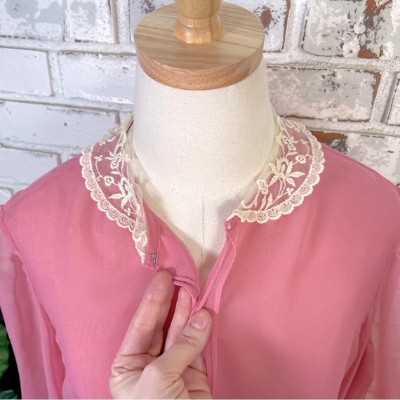 Vintage 70s Pink Sheer Bolero With Scalloped Lace… - image 7