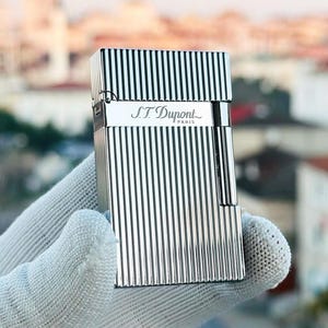 デュポン万年筆 シルバー　ストライプデザイン デュポン S.T.Dupont シルバー ストライプ 万年筆 ペン先 18K 750 S.T.