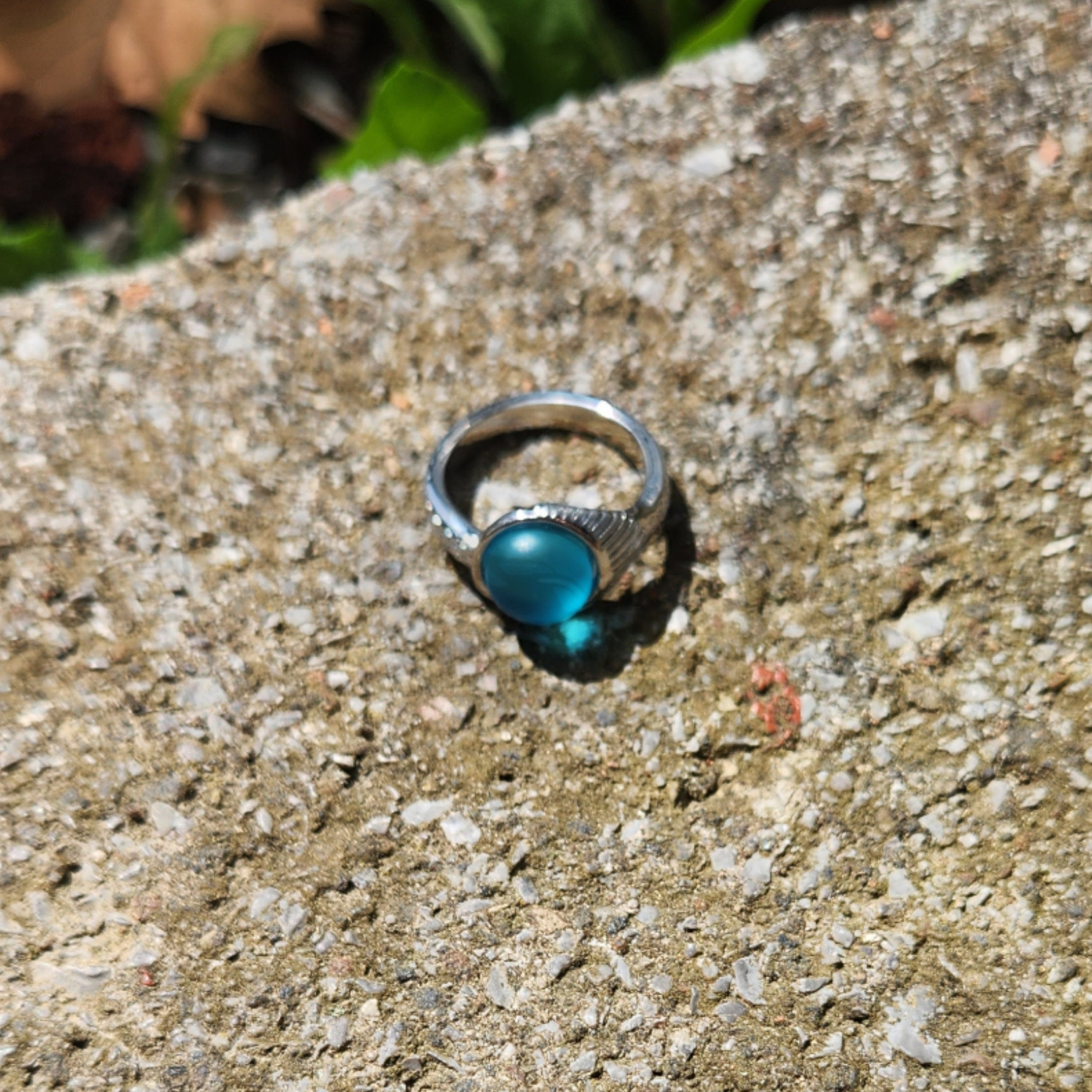 My very own moon ring! I'm a real mako mermaid now! #makomermaid #h2o , mako  mermaids sirena and david