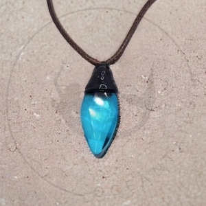 Collar de cristal con agua real, solo tienes que añadir agua, piedra lunar, sirena Mako, topacio azul, cuarzo, colgante de mar y océano