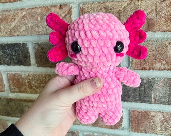 Axolotl crochet pattern- crochet axolotl, low sew crochet pattern, madelinemaeco, crochet pattern, amigurumi axolotl, axolotl pattern