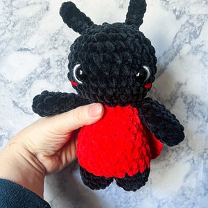 Lady bug crochet pattern- lady bug amigurumi, crochet bug pattern, garden crochet pattern, spring crochet pattern