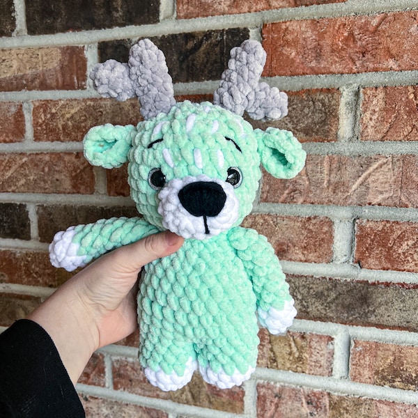 PDF- baby deer, deer crochet, Christmas crochet, reindeer amigurumi, crochet, crochet pattern, crochet animal, deer, holiday crochet