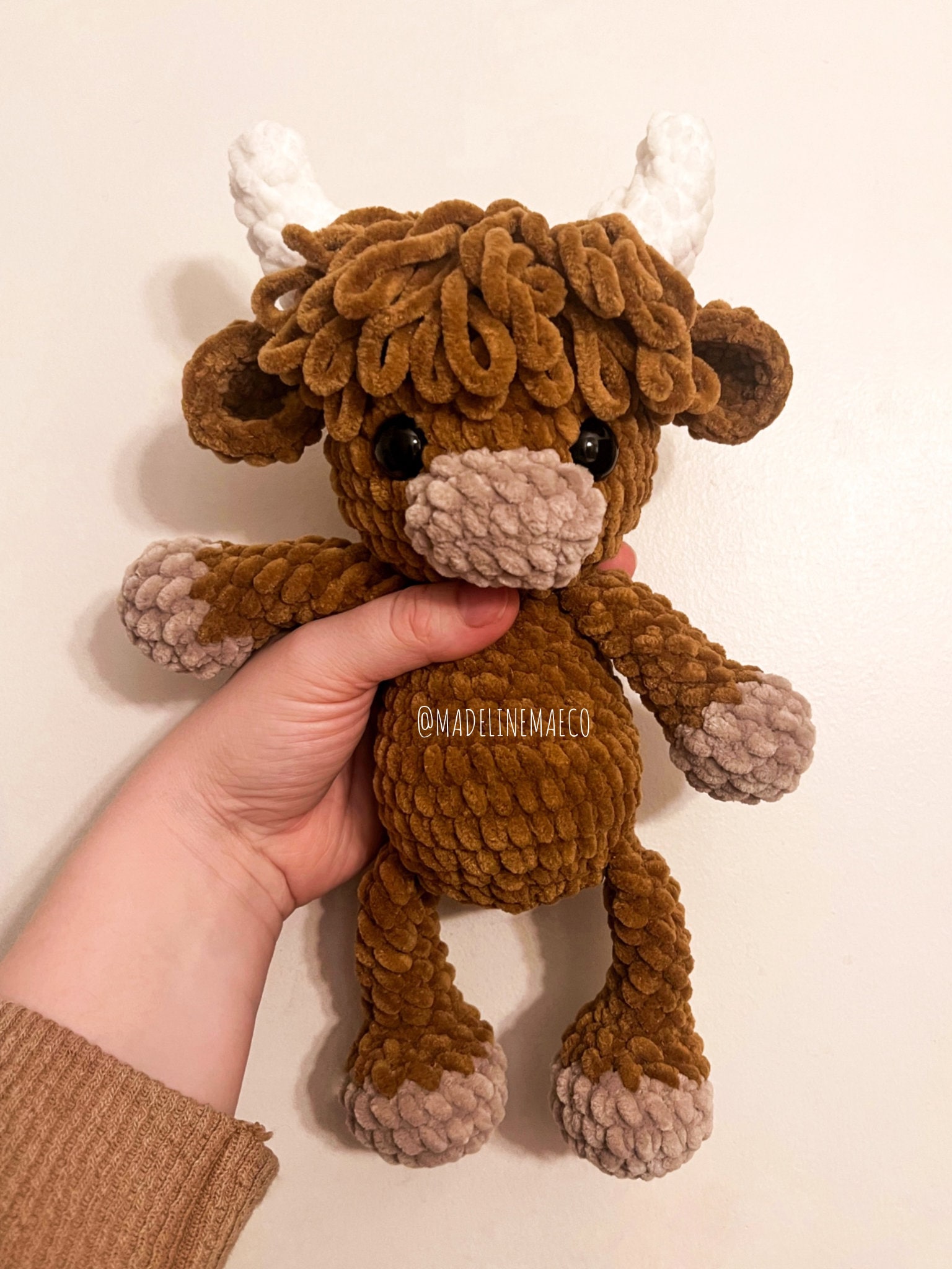 Vache Highland Tricotée à La Main - Peluche D'Encouragement Avec Carte Positive - 12x8,5 Cm