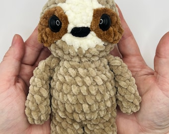 Teeny Pal sloth- sloth crochet pattern, amigurumi sloth