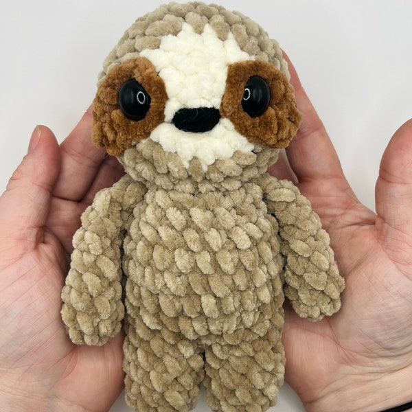 Teeny Pal sloth- sloth crochet pattern, amigurumi sloth