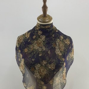 Vintage Silk Scarf Neckwear Babushka Hijab Square Scarf Turban Scarf Handroll Flowering