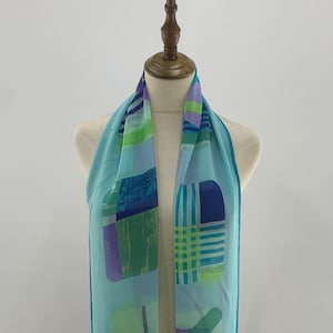 Vintage Authentic Fendi Silk Muffler Scarf Neckwear Head Scarf Wrap Accessories Hijabs