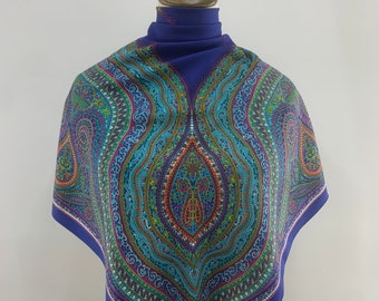 Robe tunique bordeaux en velours avec écriture vintage