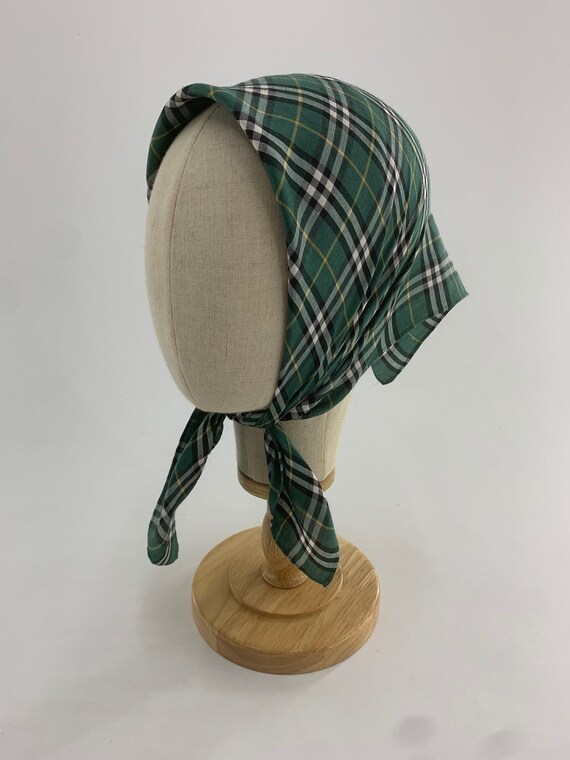 Vintage Authentic Burberry Green Scarf Babushka Handkerchief Bandana Mini Scarf Head Scarf Head Wrap Accessories Pocket Square
