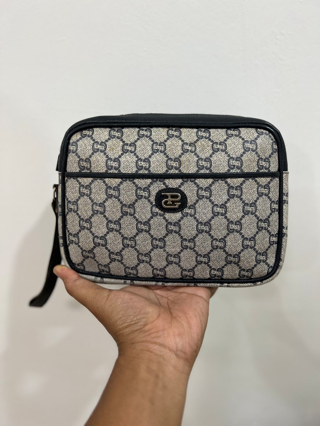 GUCCI クラッチバッグ　VINTAGE GUCCI オールドグッチ セカンドバッグ クラッチバッグ GG柄