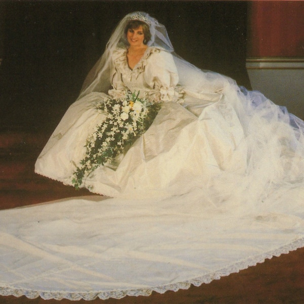 Postcard Prince/King Charles Diana Royal Wedding 1981 Sovereign Series England--for artist, crafting, scrapbooking project
