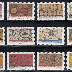 12X FRANCJA 2011 używane znaczki pocztowe - na papierze/bez papieru