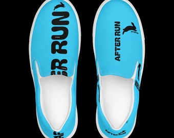 Sneakers slip-on in tela da uomo, design del marchio after run. Di colore blu. minimalista. elegante casuale.