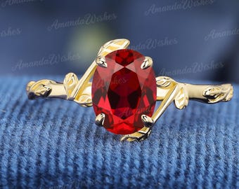 Anello nuziale ovale con rubino rosso, anello di fidanzamento in oro massiccio con pietra portafortuna di luglio, anello solitario, anello nuziale con foglia ispirata alla natura per la moglie