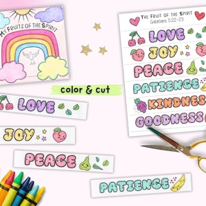 Puede incluir: Un proyecto de manualidades colorido con el texto "My Fruits of the Spirit" con un arco&iacute;ris y una ilustraci&oacute;n de paloma. Incluye tiras recortadas con palabras como "Amor", "Alegr&iacute;a" y "Paz", junto con una hoja que enumera los frutos del esp&iacute;ritu. Tambi&eacute;n hay crayones y tijeras.