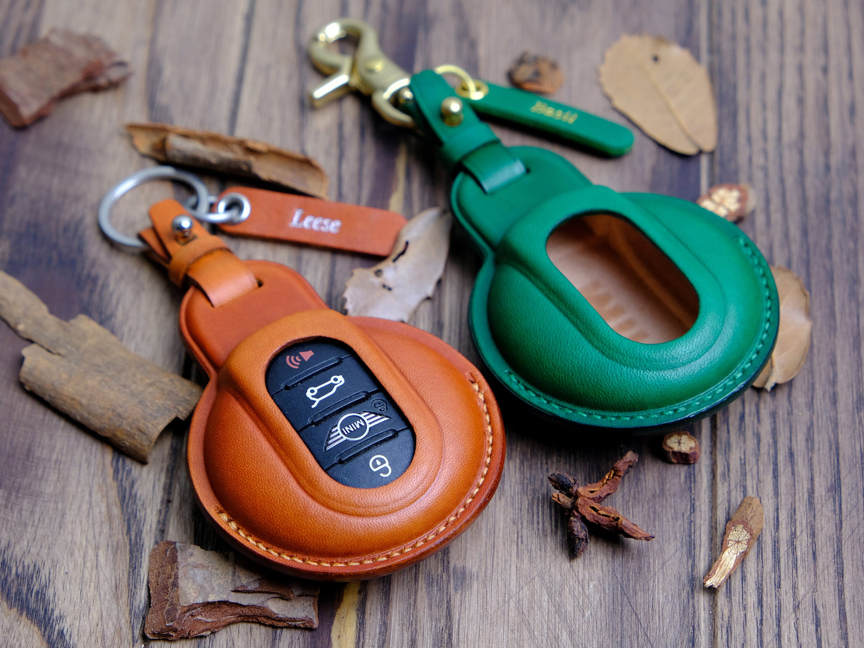 Kaufe Schlüsselanhänger-Abdeckung mit Schlüsselanhänger für BMW MINI COOPER  S ONE JCW F54 F55 F56 F57 F60 CLUBMAN COUNTRYMAN