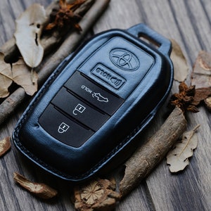 Personalized Leather Protector Case For Keyless Entry Key Fob Remotes Toyota Tundra Pickup 2022 2023, Gift For Him, Gift For Dad