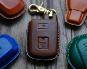 Custom Leather Key Fob Cover For Toyota Land Cruiser, Highlander, Tacoma, Tundra, Sequoia ... Toyota Keychains Keyless Keyring Remotes