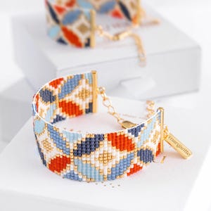 Métier à tisser géométrique, motif bracelet en or bleu, motif perles de rocaille Miyuki - Tommy