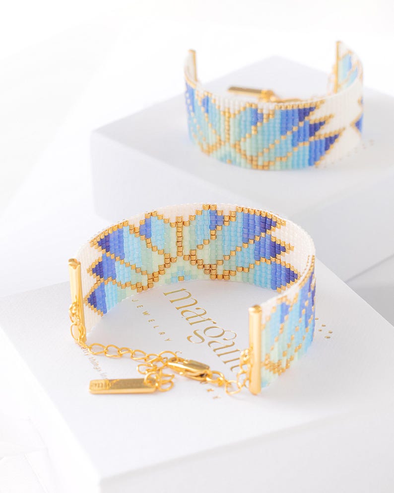 Loom Bead Bracelet Pattern, Floral Miyuki Bracelet, Brick Stitch Pattern, Violet Mint Seed Bead Bracelet - Nymph image 3