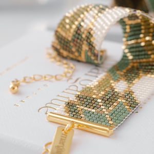 Floral Loom Bead Pattern, Miyuki Bracelet Pattern, Brick Stitch Pattern, Gold Green Seed Bead Bracelet - Arwen