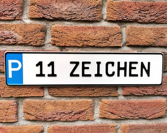 1 Schild Parkplatzschild Wunschtext Firma mit P,  Symbol maximal. 11 Zeichen Text nach Wahl