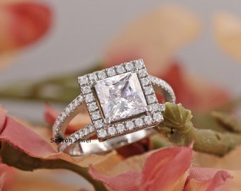 Split-Shank Wedding Ring In 10K/14K/18K Solid White Gold, 3.00 CT Princess Cut Colorless Moissanite Engagement Ring, Halo Engagement Ring