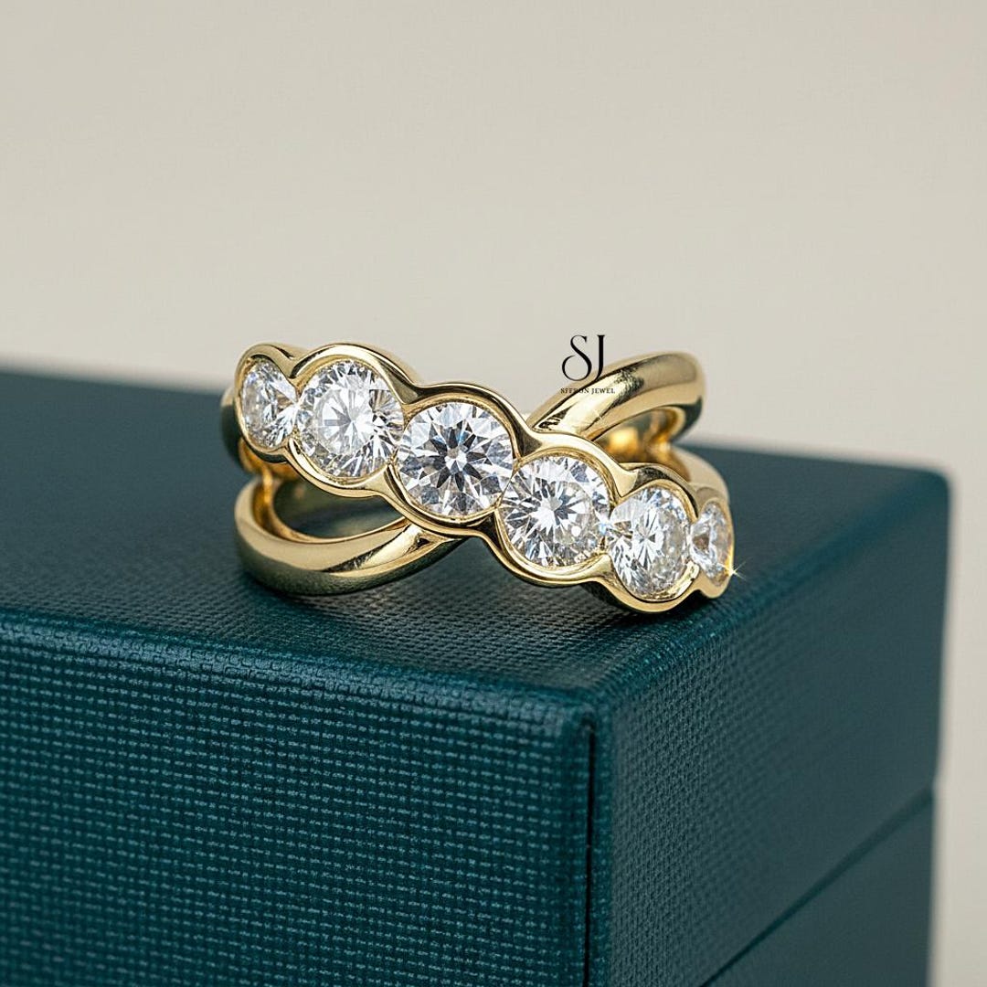 Scalloped Bezel Set Cross Over Band, 14K Gold Lab Grown Diamond ...