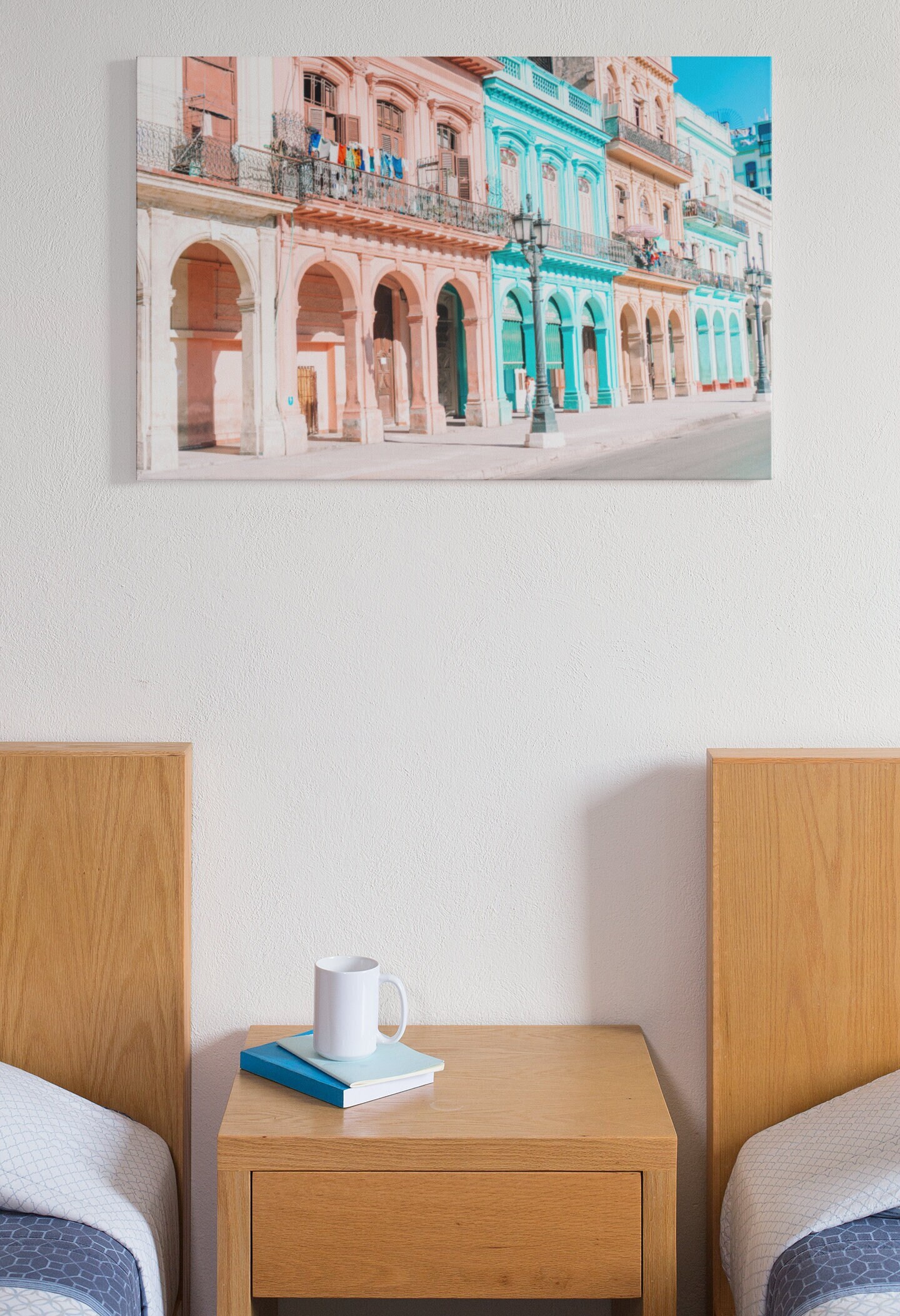Tableau Rue Authentique Vieille Havane à Cuba, Tableau Cuba Design, Authentic View Of A Street Old H