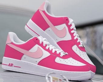 Nike pink deals sneakers 218