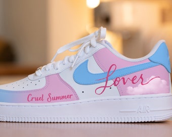 Aangepaste minnaar Taylor's Nike Air Force 1, handgeschilderde wrede zomer aangepaste Nike AF1 sneakers, de Nike Air Force 1 aanpassen AF1s fans cadeau