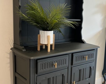 Dresser – 3 Sizes Available | Fully Bespoke Colour & Handle Options