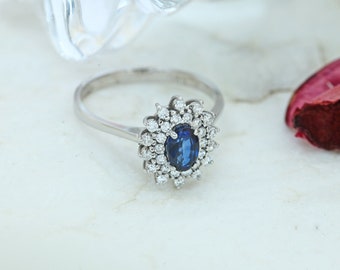 Oval Sapphire Ring, Blue Sapphire Engagement Ring, Solid Gold Sapphire Ring, 14k Sapphire Ring, Gift For Her ,Mothers Day Gift, mom gifts