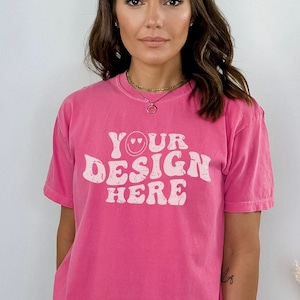 Comfort Colors CrunchBerry Mockup, C1717 Tshirt Mockup, Model Mockup, Pink Shirt Mockup, CrunchBerry Comfort Colors Unisex Tee Mockup