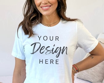 Bella Canvas 3001 White Mockup, Mockup de camiseta, Mockup de camisa Bella, Mockup de modelo, Mockup de camiseta feminina, Mockup 3001 White