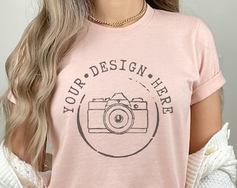 Mockup T-shirt Bella Canvas 3001 gemêleerd perzik (PNG)