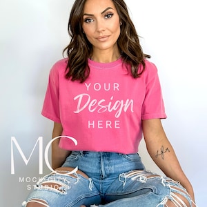Comfort Colors CrunchBerry Mockup, C1717 Tshirt Mockup, Model Mockup, Pink Shirt Mockup, CrunchBerry Comfort Colors Unisex Tee Mockup