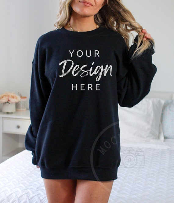 Gildan black sweatshirt hotsell